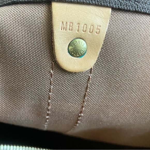 Authentic Louis Vuitton 55 Keepall Monogram Travel Duffle Bag - Picture 2 of 8